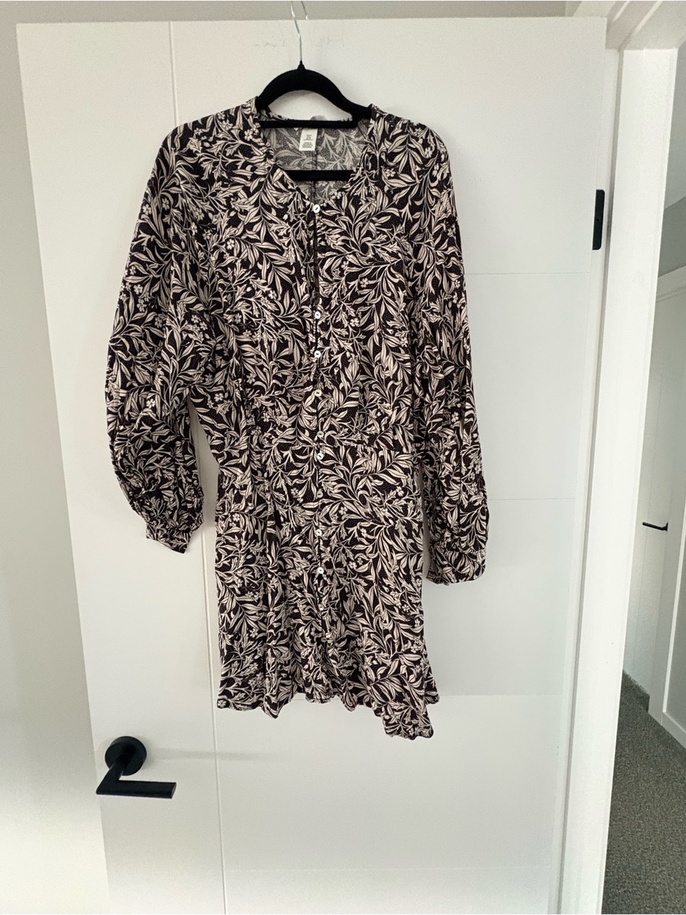 H&M Black and Cream Floral Button-Front Mini Dress